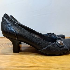 BCBG PARIS Black Low Heel Shoes Size 9